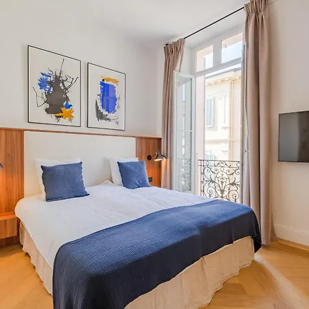Apartment La Guitare 24 - In Center Of Cannes, Just Behind Grand *